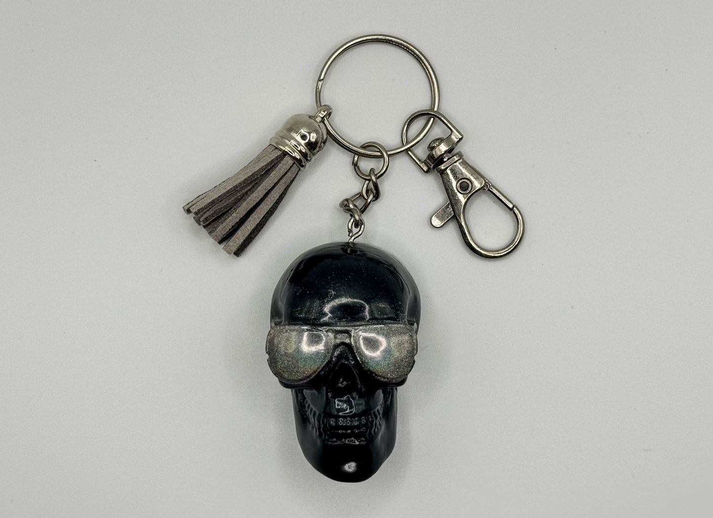 Chill Sunglass Skull Keychain