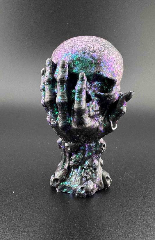 Skull in Hand