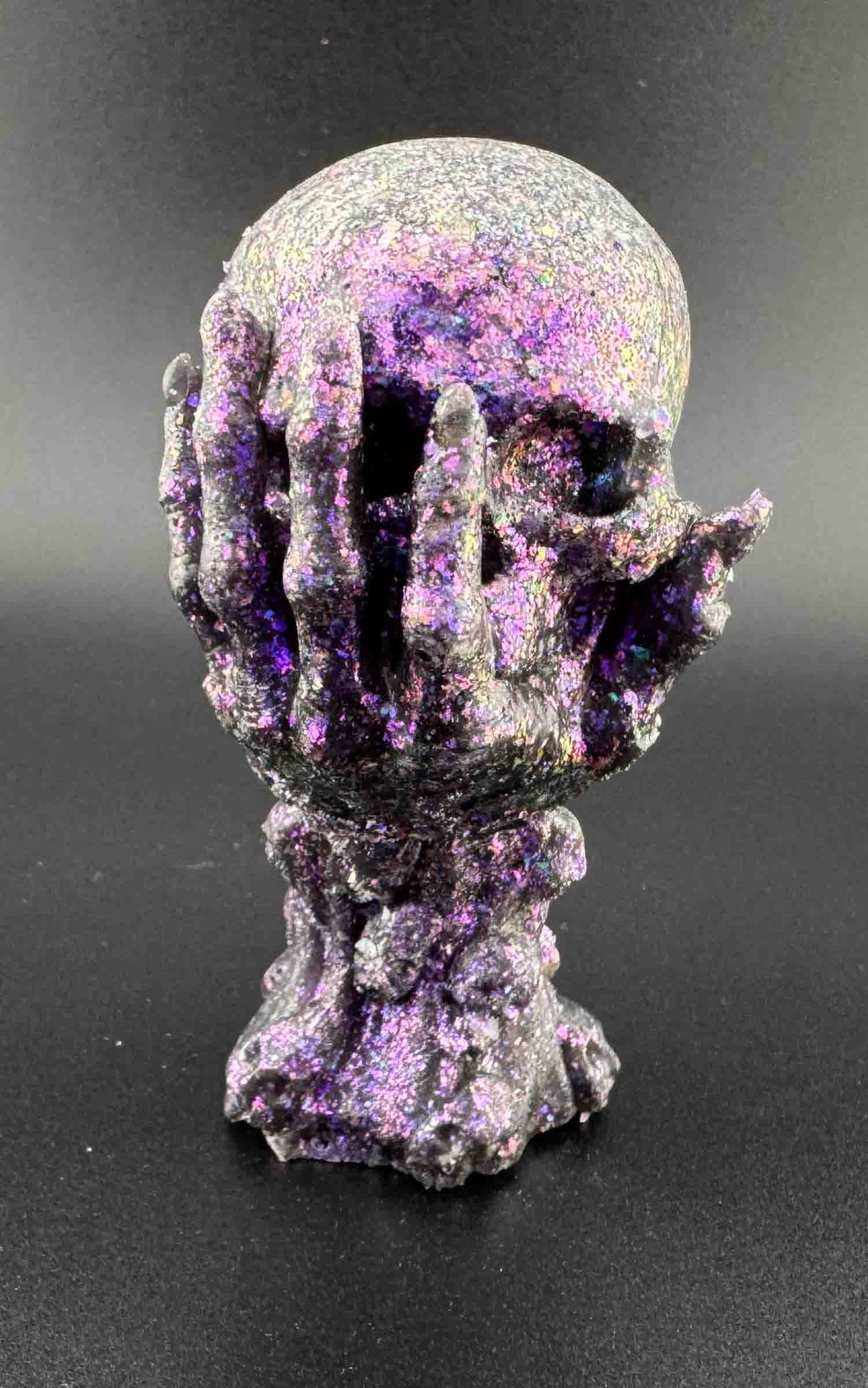 Skull in Hand